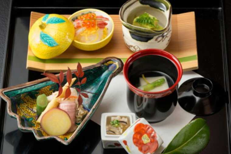 金沢湯涌温泉 湯の出旅館