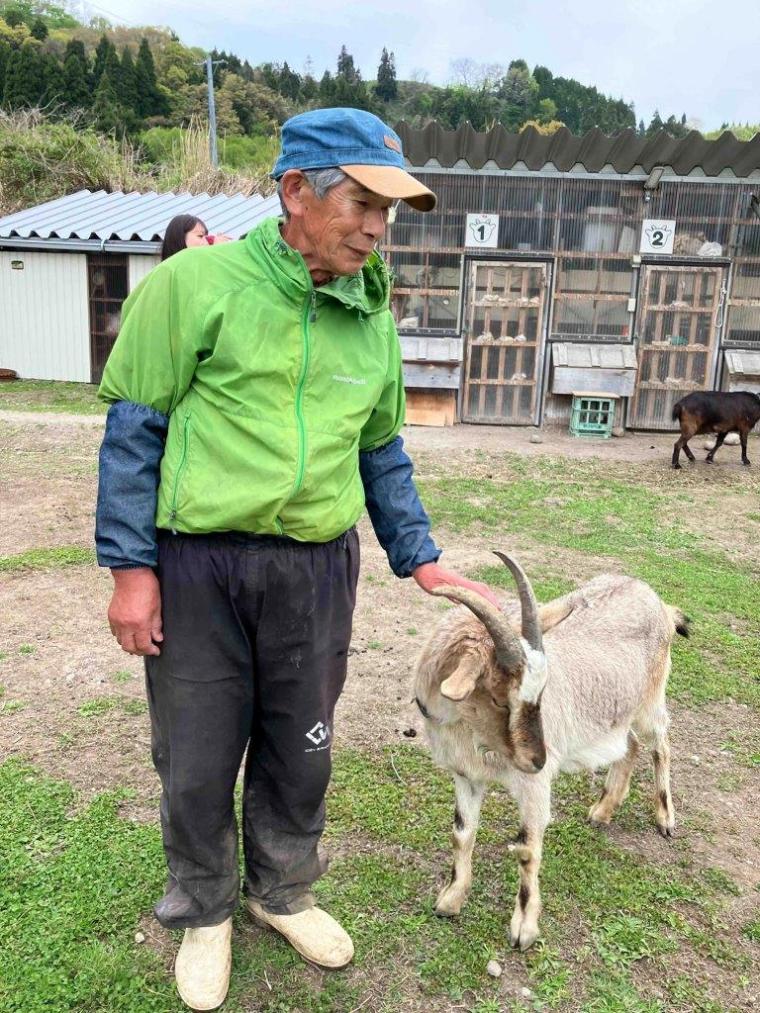 ヤギと氷見の大自然に癒される…築100年の古民家が憩いの場に「山の中のヤギカフェ 草の音」